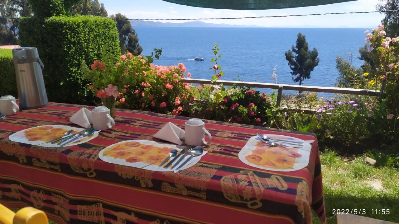 Tikawasi Homestay Comunidad Pueblo Isla Amantani Jose Luis Окосуйо Экстерьер фото